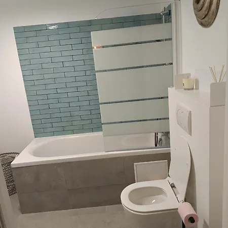 Les Bains בית נופש La Guérinière